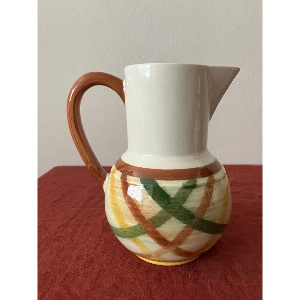 Vintage ‘40s/‘50s Vernon Kilns Vernonware Homespun Pitcher/Jug 32 oz. 7